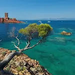 Appartement Zen A Frejus Avec Jardin, Piscine, Tennis, Proche Mer
