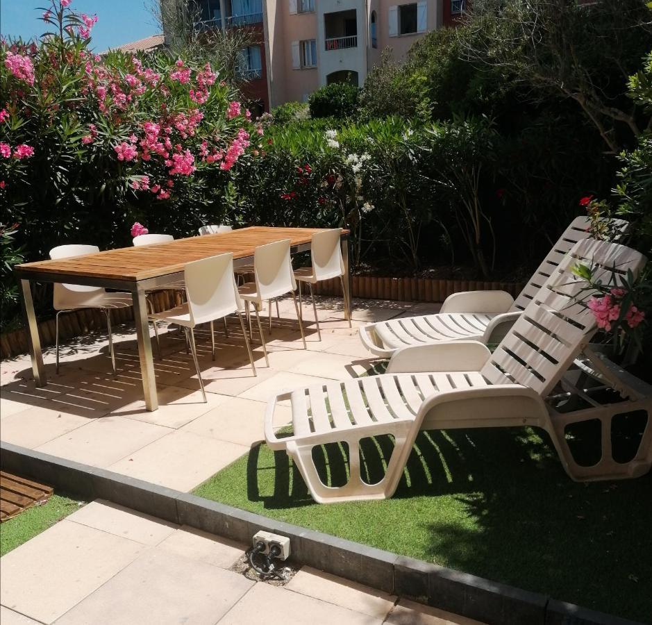 Zen A Avec Jardin, Piscine, Tennis, Proche Mer Appartamento Fréjus
